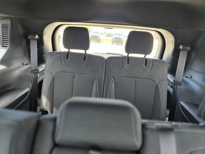 2024 Jeep Grand Cherokee L Laredo 4x4