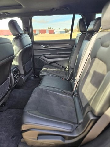 2024 Jeep Grand Cherokee L Altitude X 4x4