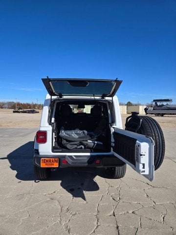 2025 Jeep Wrangler 4xe Sahara 4xe