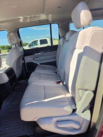 2022 Jeep Wagoneer Series II 4x4