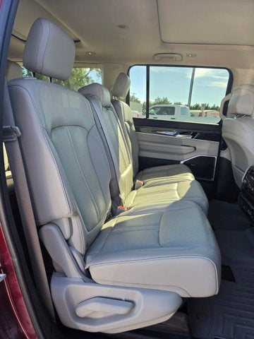 2022 Jeep Wagoneer Series II 4x4