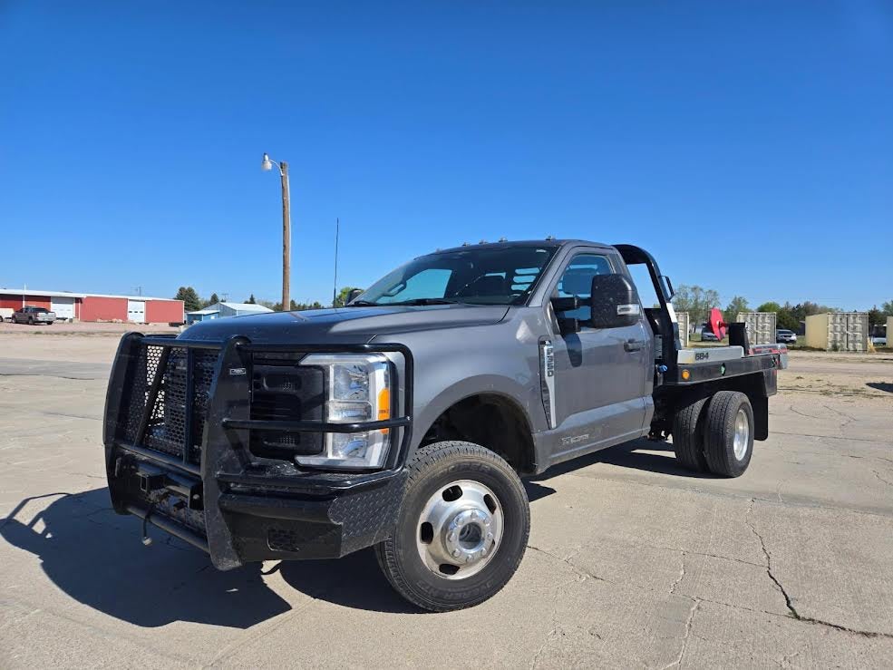 2023 Ford F-350 Chassis DRW