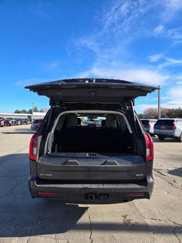 2025 Ford Expedition Active MAX