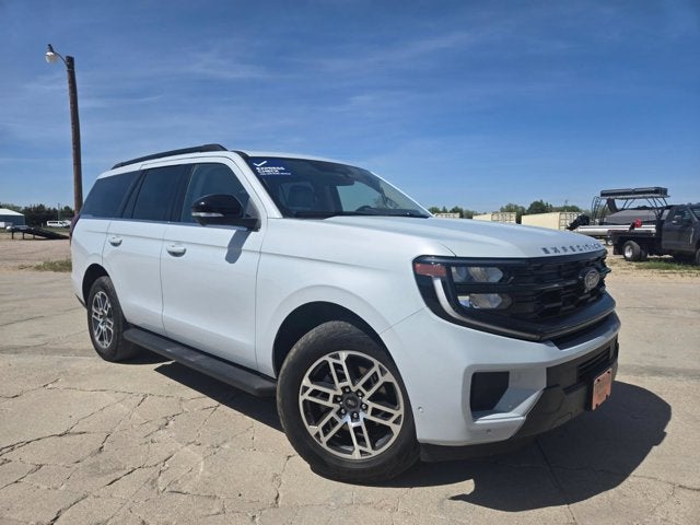 2025 Ford Expedition Active