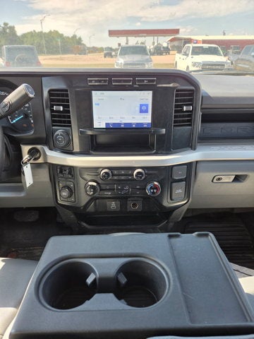 2023 Ford Super Duty F-350 Drw XL