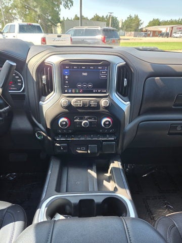 2023 Chevrolet Silverado 3500HD 4WD Crew Cab Long Bed LTZ