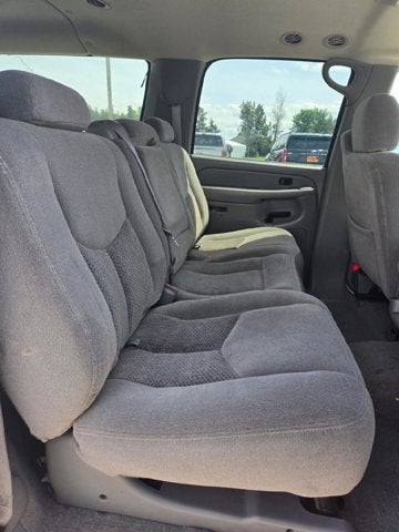 2004 Chevrolet Suburban 1500 LS