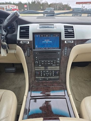 2007 Cadillac Escalade Standard