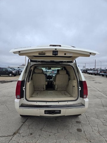 2007 Cadillac Escalade Standard