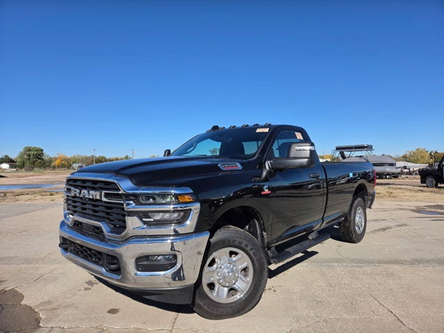 2026 RAM 3500 Tradesman Regular Cab 4x4 8' Box