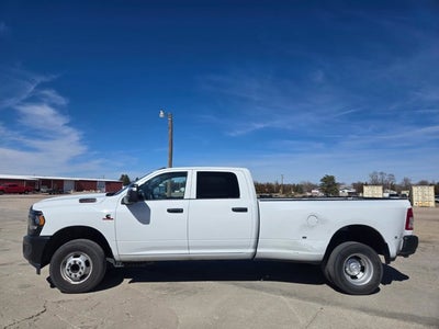 2024 RAM 3500 Tradesman Crew Cab 4x4 8' Box