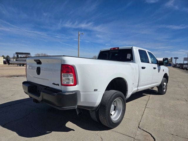 2024 RAM 3500 Tradesman Crew Cab 4x4 8' Box