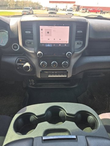 2022 RAM 2500 Tradesman Crew Cab 4x4 6'4' Box