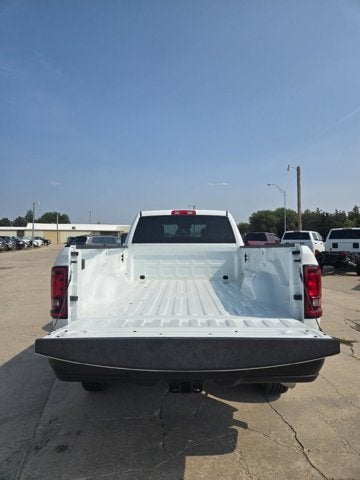 2025 RAM 2500 Tradesman Crew Cab 4x4 8' Box