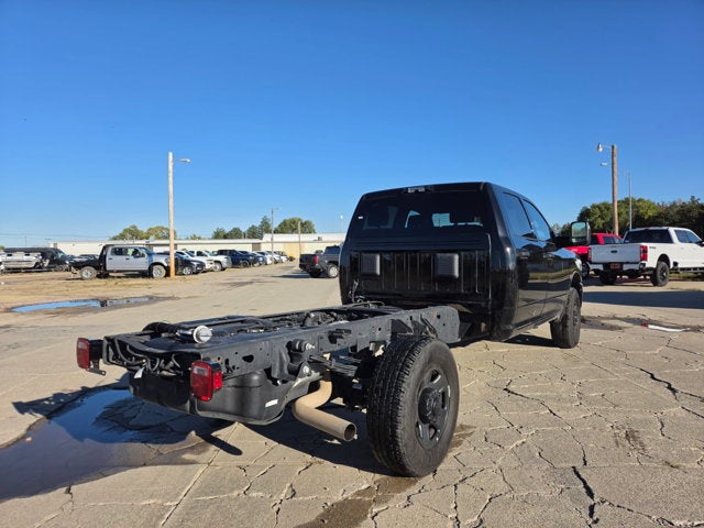 2026 RAM 3500 Chassis Tradesman/Big Horn