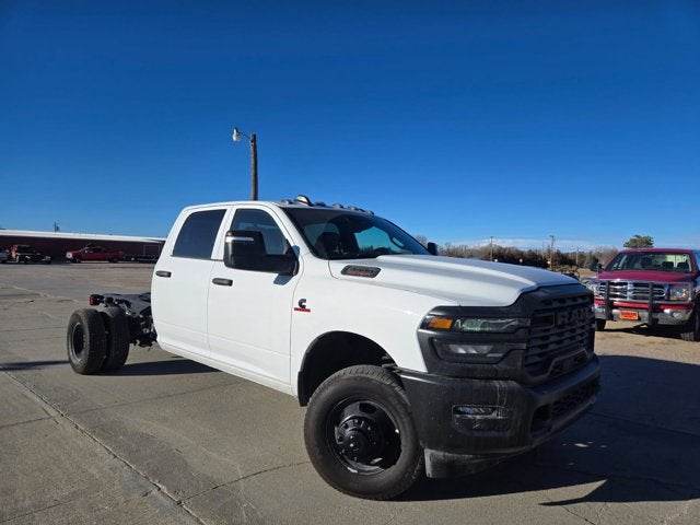 2025 RAM 3500 Chassis Tradesman/Big Horn