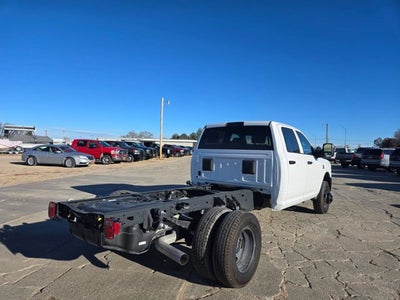 2025 RAM 3500 Chassis Tradesman/Big Horn