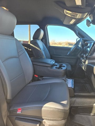 2025 RAM 3500 Chassis Tradesman/Big Horn