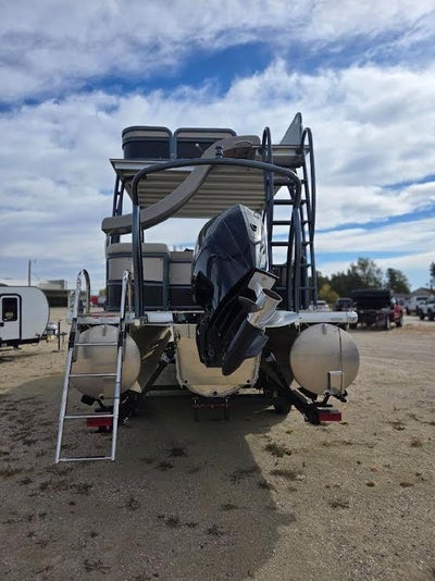 2022 Premier Marine Inc Pontoon Base