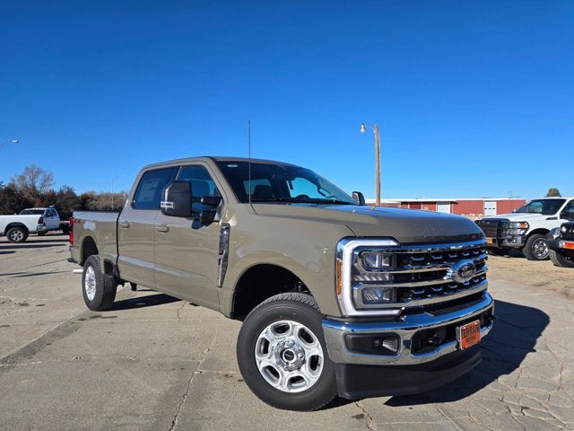 2026 Ford Super Duty F-250 SRW XLT