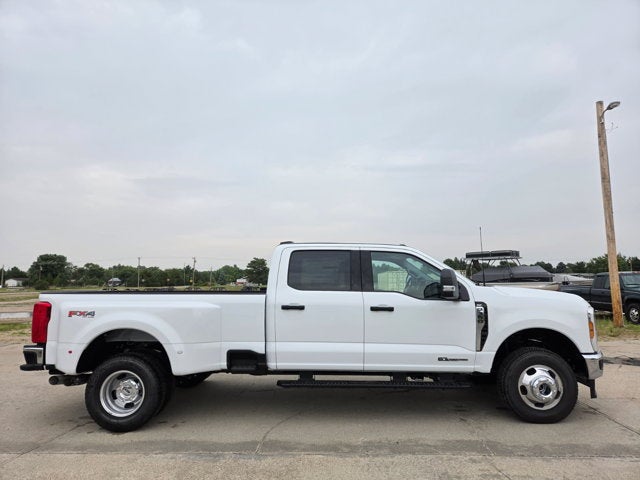 2026 Ford Super Duty F-350 DRW XLT
