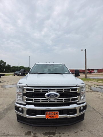 2026 Ford Super Duty F-350 DRW XLT